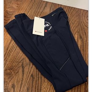 Lululemon Speed Up Tight Leggings Navy Size 2 28 Inseam NWT